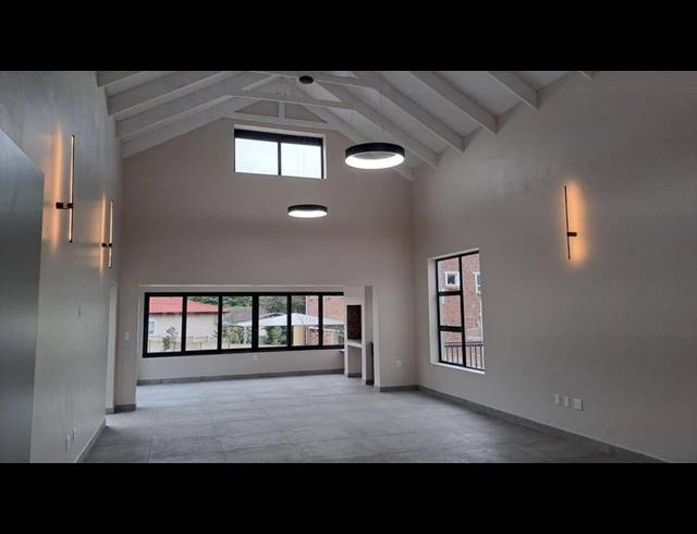 4 BEDROOM HOUSE FOR SALE IN STILBAAI-WES